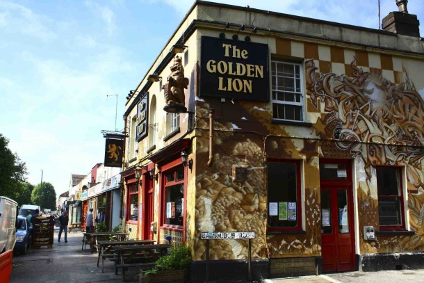 Live in The Lions Den every Tuesday at The Golden Lion in Bristol - 2015