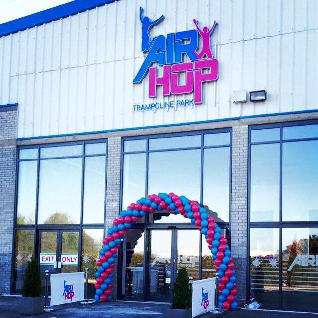 AirHop Bristol - Tel. 0330 2233333 AirHop Bristol - Tel. 0330 2233333