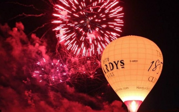 Bristol International Balloon Fiesta returns in typically spectacular high-flying fashion at Ashton Court Estate from 6-9 August 2015 